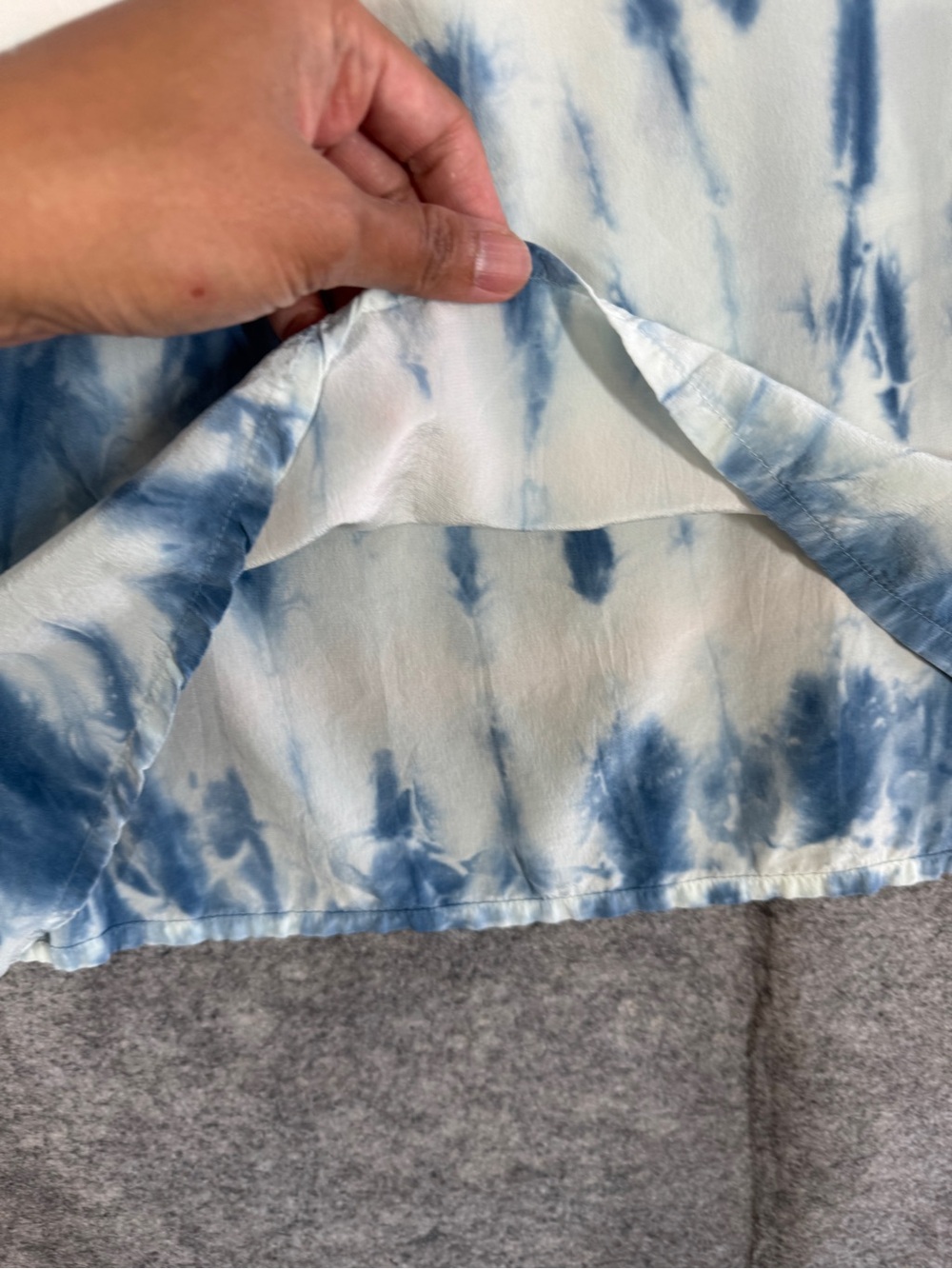 Gypsy 05 Silk Tie Dye Blouse Blue White Medium Boho Resort Top Summer Vacay - Picture 11 of 16